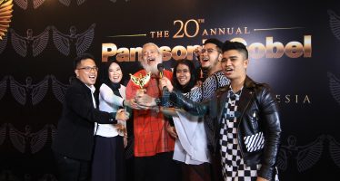 Angling Dharma Dinobatkan Sebagai Pemenang Kategori Theme Song Drama Seri