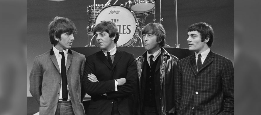 Foto-Foto The Beatles Laku Di Lelang Dengan Harga 4,9M