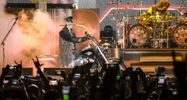 Judas Priest Sukses Bakar Panggung Jogjarockarta Dengan Penampilannya