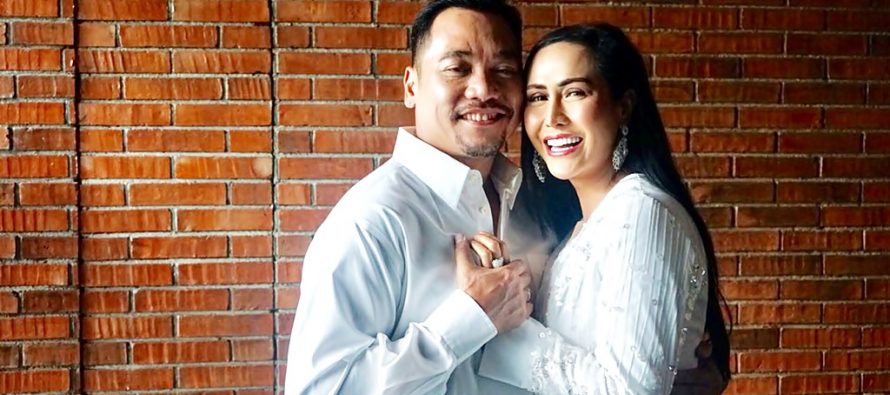 Ratu Meta Berduet Dengan Pasangannya