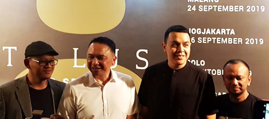 Peringati 8 Tahun Perjalanan Karirnya, Tulus Siap Gelar Tur Di 5 Kota