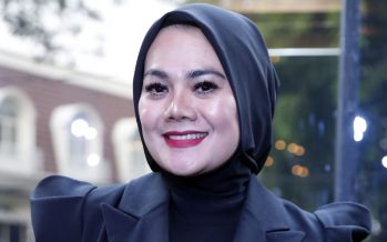 Sarita Abdul Mukti Luncurkan Single Perdana Bertajuk “Bertahan Karena Cinta”