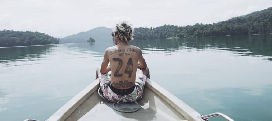 “Katakan Saja”, Single Terbaru Dari Denny Frust, Lagu Ceria Berlirik Menggelitik.