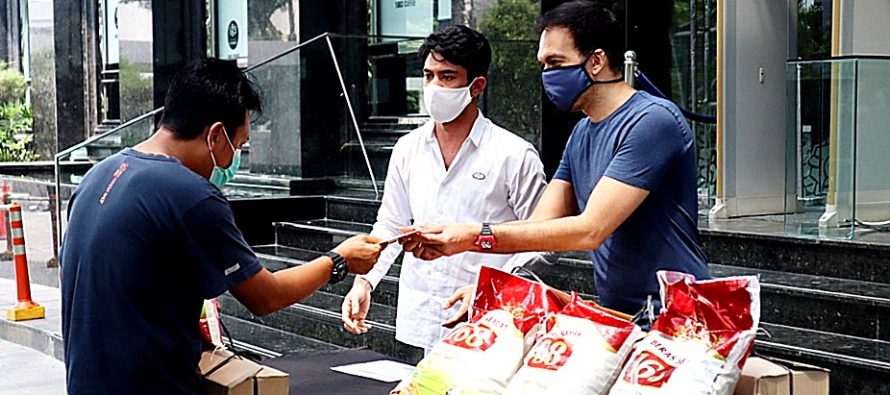 “Berbagi Bersama Bersatu melawan Covid-19”. Reza Rahardian Dan MD Pictures.