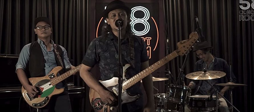 “ADANTHREE” Band Blues Rock & Roll, Live at 58 Concert Room.