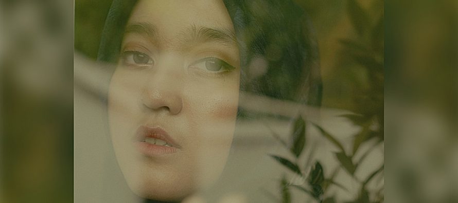 Single Ke Empat “Assalova Bertitel “Langit Dan Senja”.