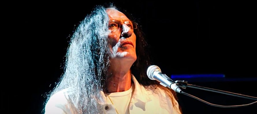“Ken Hensley” Keyboardist Dan Multi Instrumentalis “Uriah Heep” Meninggal Dunia Pada Usia 75 Tahun.