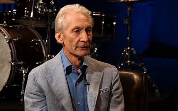 Drummer Rolling Stones “Charlie Watts” tutup usia.