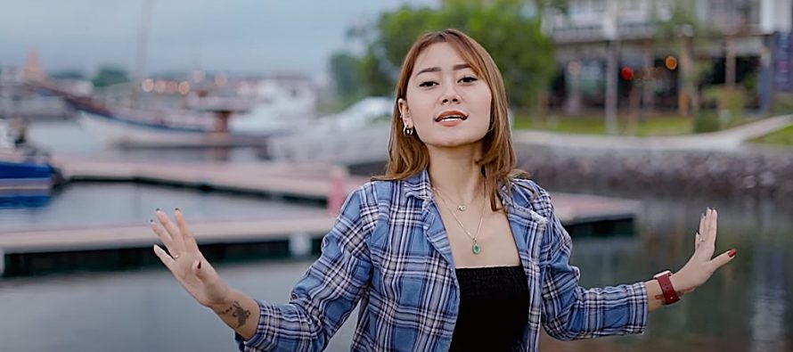 “Vita Alvia” Mau Hibur Warga Tiktok Pakai “Untuk Apa” Koplo.