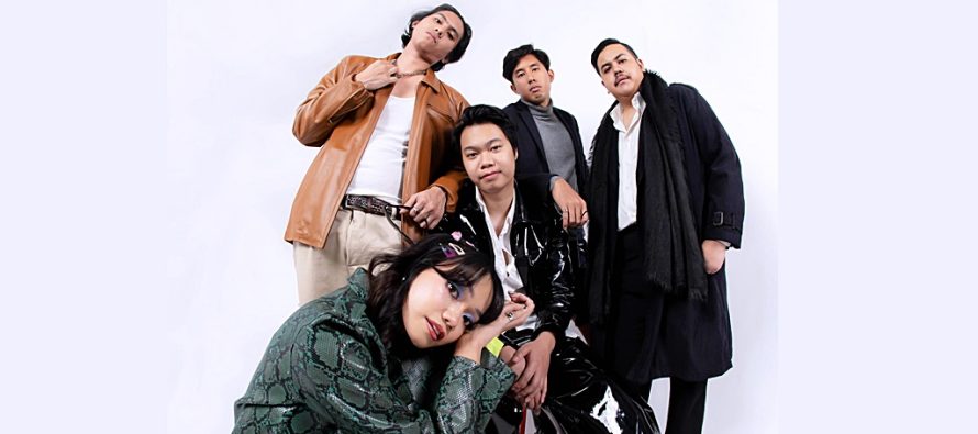 Explorasi megah “Reality Club” lewat “Tell Me I’m Wrong”.