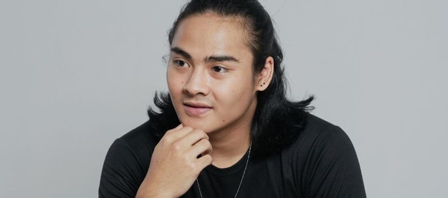 Bergabung dengan AFE Records “Renaga Tahier” kembali ke dunia Nyanyi.