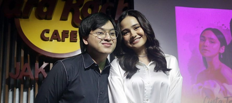 Bersama Syifa Hadju, Arsy Widianto Ungkap Takdir Cintanya di Single “Cinta Terakhirku”.